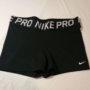 Nike Women's Black Pro Shorts Size XXL New With Out Tag